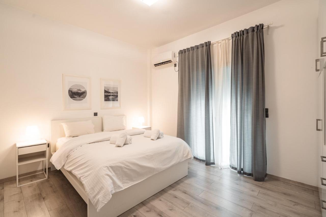 Apartment Urban Serenity Gem In Kallithea Neighbourhood! *