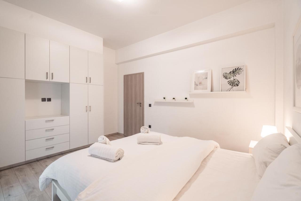 Urban Serenity Gem In Kallithea Neighbourhood! Apartment
