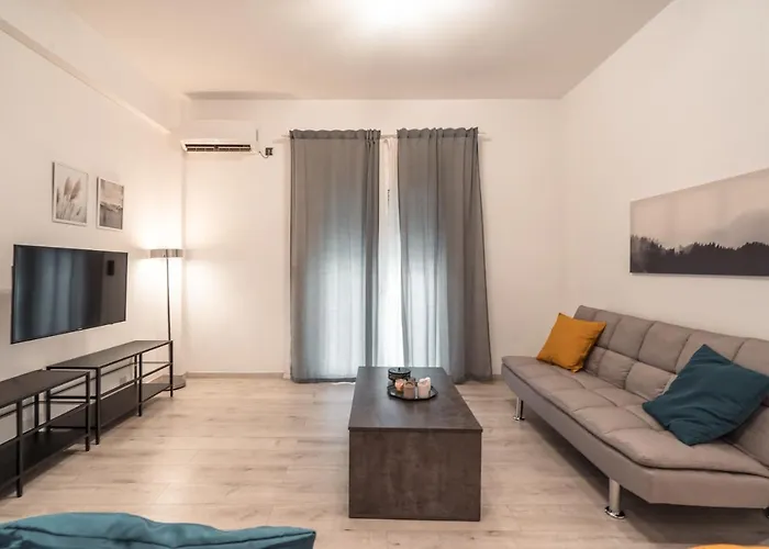 Urban Serenity Gem In Kallithea Neighbourhood!